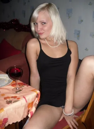 проститутка Нелли, 23, Тверь